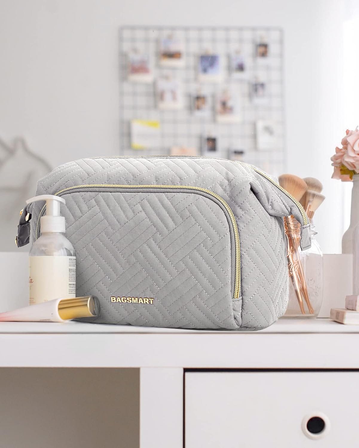 BAGSMART Bolsa de maquillaje de viaje, bolsa de cosméticos, organizador de maquillaje, bolsa grande de apertura ancha para mujer, monedero para artículos de tocador, accesorios, pinceles, gris - Imagen 7