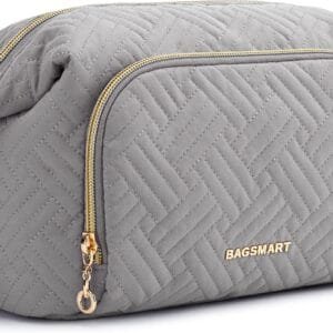 BAGSMART Bolsa de maquillaje de viaje, bolsa de cosméticos, organizador de maquillaje, bolsa grande de apertura ancha para mujer, monedero para artículos de tocador, accesorios, pinceles, gris